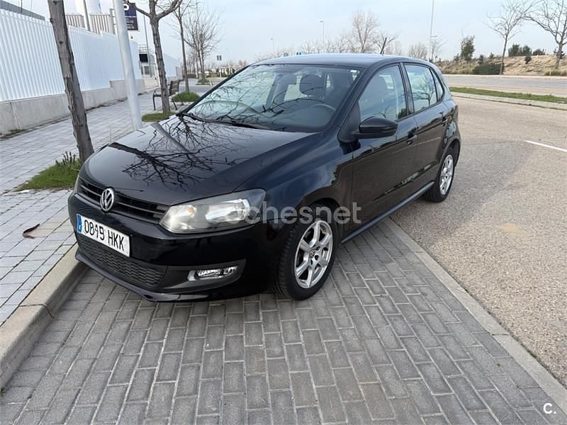 Usado VW Polo Advance 85 CV (62 kW) 2012 Negro Utilitario