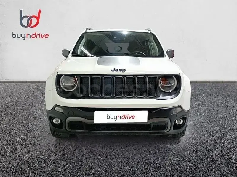 Usado Jeep Renegade Trailhawk 240 CV (176 kW) 2022 Blanco SUV