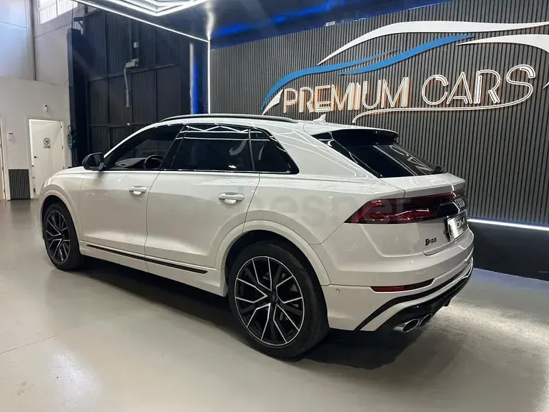 Usado Audi Q8 Premium 435 CV (319 kW) 2019 Blanco SUV