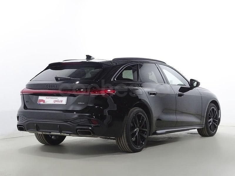 Usado Audi A5 Ambiente 299 CV (219 kW) 2025 Negro Familiar