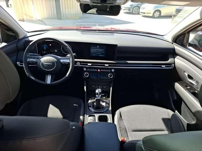 Usado Hyundai Tucson Style 160 CV (117 kW) 2025 Rojo SUV