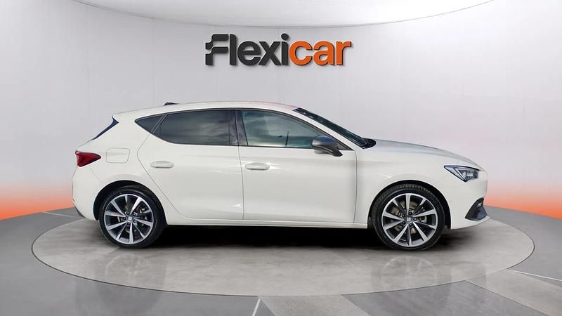 Usado Seat Leon FR 205 CV (150 kW) 2020 Blanco Utilitario