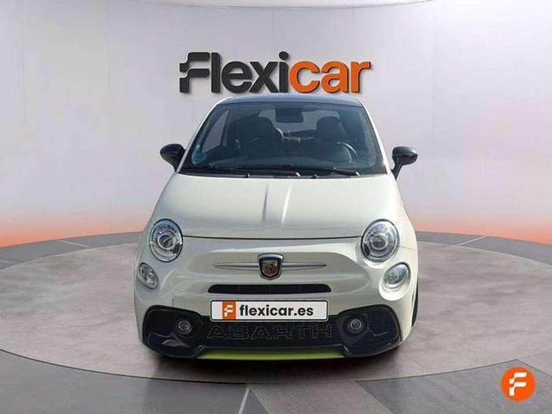 Usado Abarth 595 Turismo 165 CV (121 kW) 2021 Blanco Utilitario