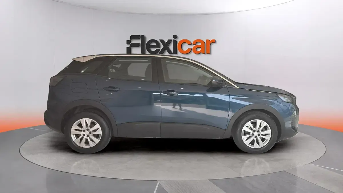 Usado Peugeot 3008 Active 131 CV (96 kW) 2021 Azul SUV
