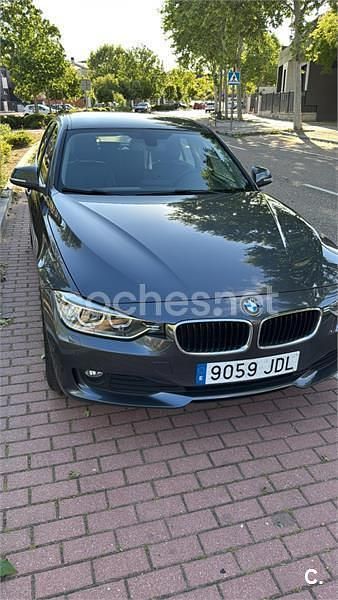 Usado BMW 318 143 CV (105 kW) 2015 Gris / plata Berlina
