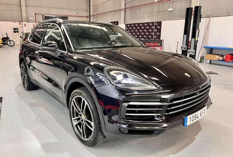 Negro Usado 2018 Porsche Cayenne SUV | 52.999 € (Caro) - Imagen 1/4