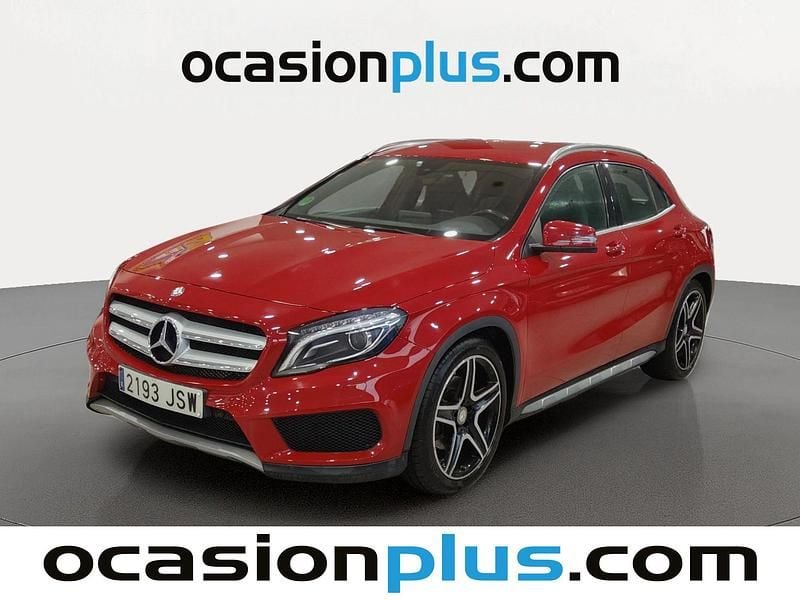 Rojo Usado 2016 Mercedes GLA220 AMG line SUV | 17.990 € (Precio justo) - Imagen 1/4