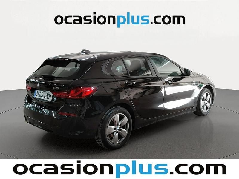 Usado BMW 118 140 CV (102 kW) 2022 Negro Utilitario