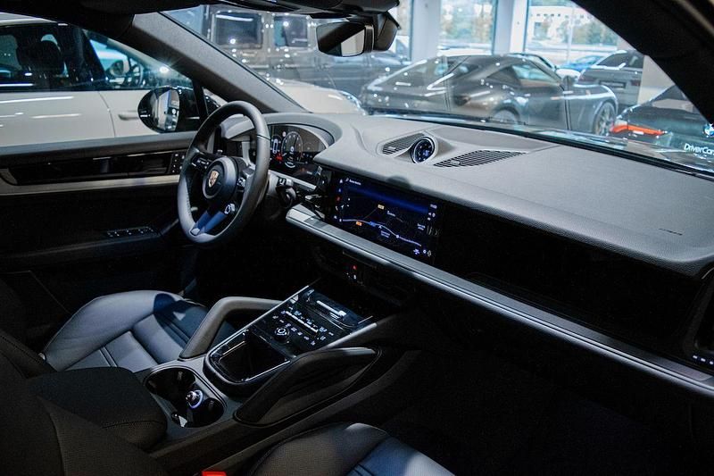 Usado Porsche Cayenne 470 CV (345 kW) 2024 Negro SUV