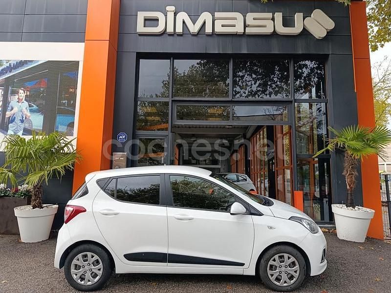 Blanco Usado 2016 Hyundai i10 GO! Utilitario | 7990 € (Precio justo) - Imagen 1/4