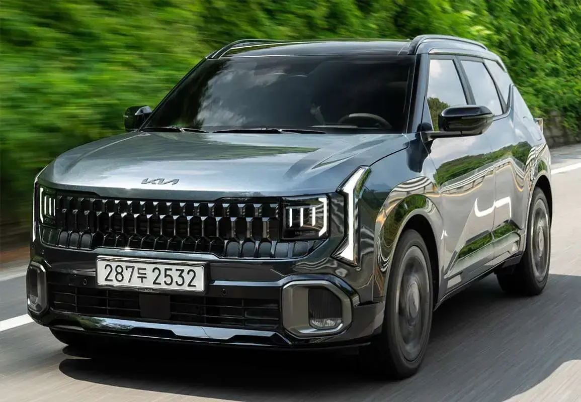 Nuevo Kia Seltos GT-Line 179 CV (131 kW) 2026 Gris SUV