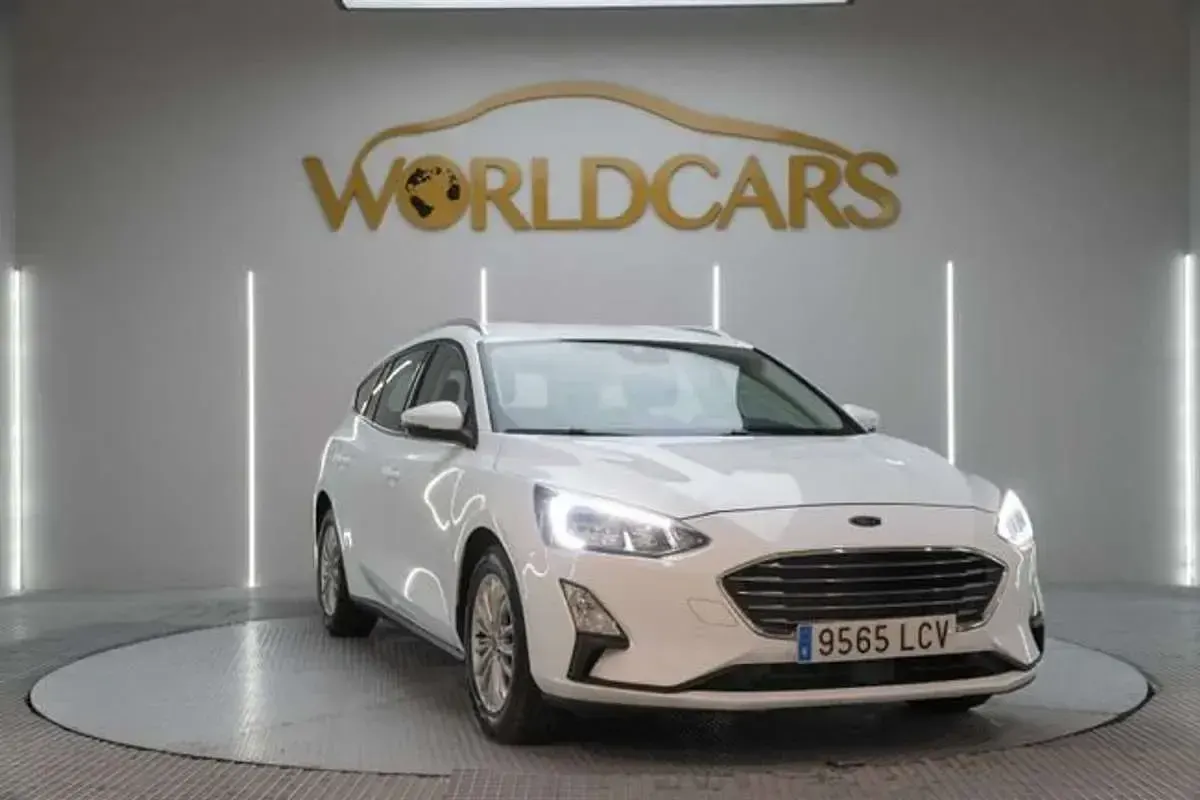 Usado Ford Focus Titanium 150 CV (110 kW) 2019 Blanco Familiar