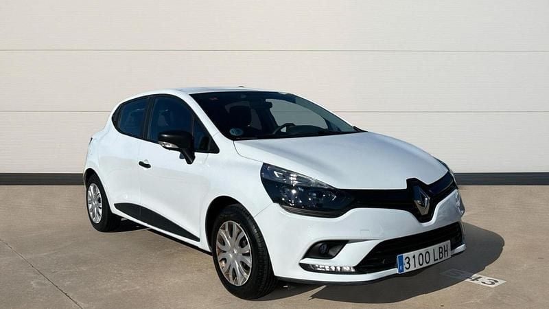Usado Renault Clio IV Business 90 CV (66 kW) 2019 Blanco Berlina