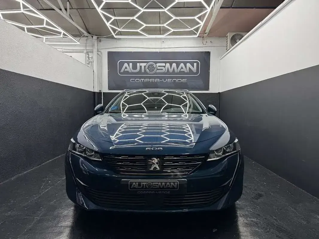 Usado Peugeot 508 SW Allure 224 CV (164 kW) 2021 Azul Familiar