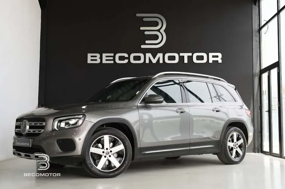 Usado Mercedes GLB220 190 CV (139 kW) 2020 Gris SUV