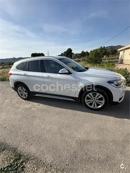 Usado BMW X1 150 CV (110 kW) 2017 Blanco SUV