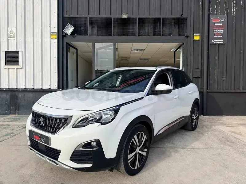 Usado Peugeot 3008 Allure 130 CV (95 kW) 2018 Blanco SUV
