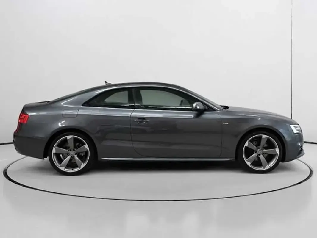 Usado Audi A5 Cabriolet S-Line 190 CV (139 kW) 2016 Gris Descapotable