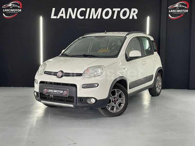 Blanco Usado 2015 Fiat Panda Cross Cross Utilitario | 9990 € (Super precio) - Imagen 1/4