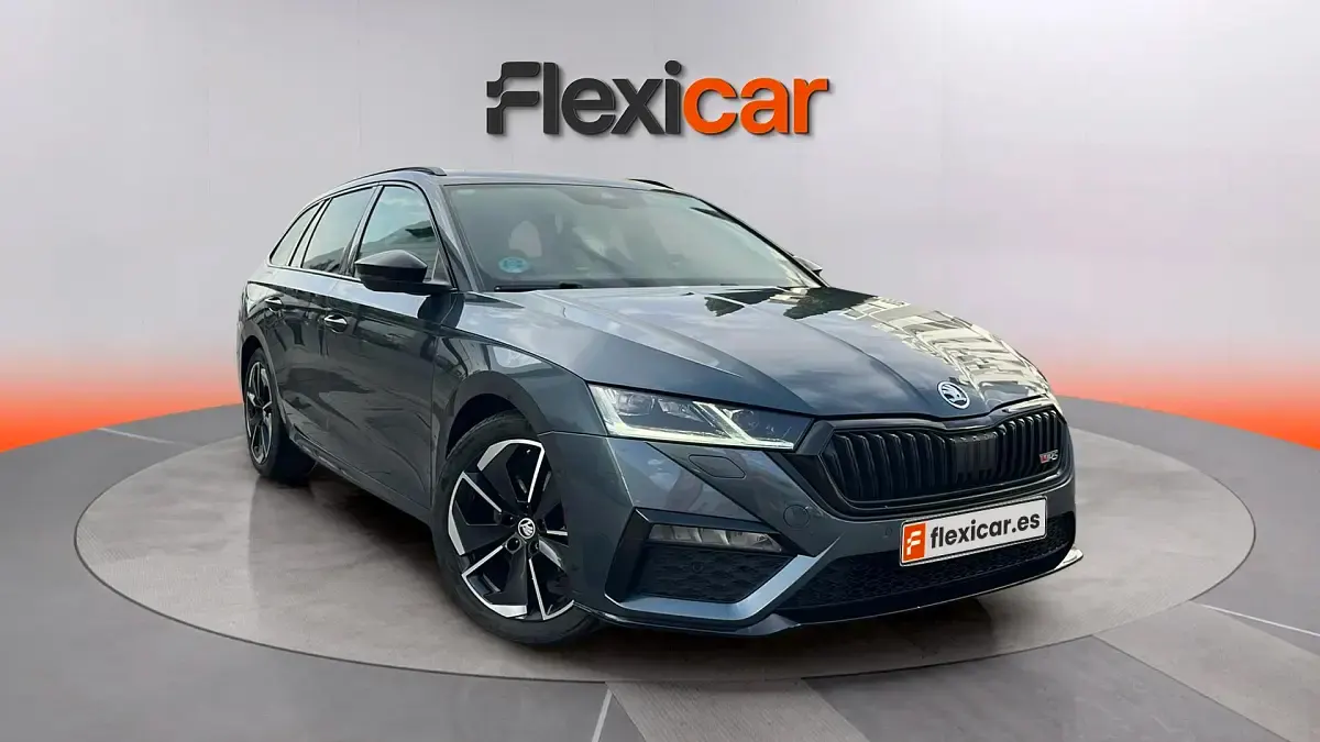 Usado Skoda Octavia RS 200 CV (147 kW) 2021 Familiar