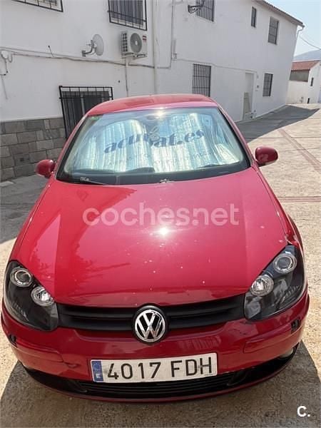 Rojo Usado 2004 VW Golf IV Highline Berlina | 3800 € (Precio justo) - Imagen 1/1