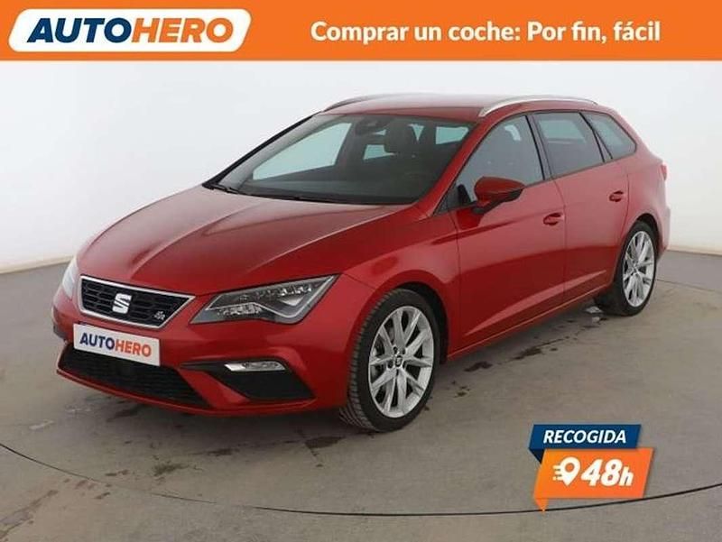 Usado Seat Leon FR 150 CV (110 kW) 2019 Rojo Utilitario