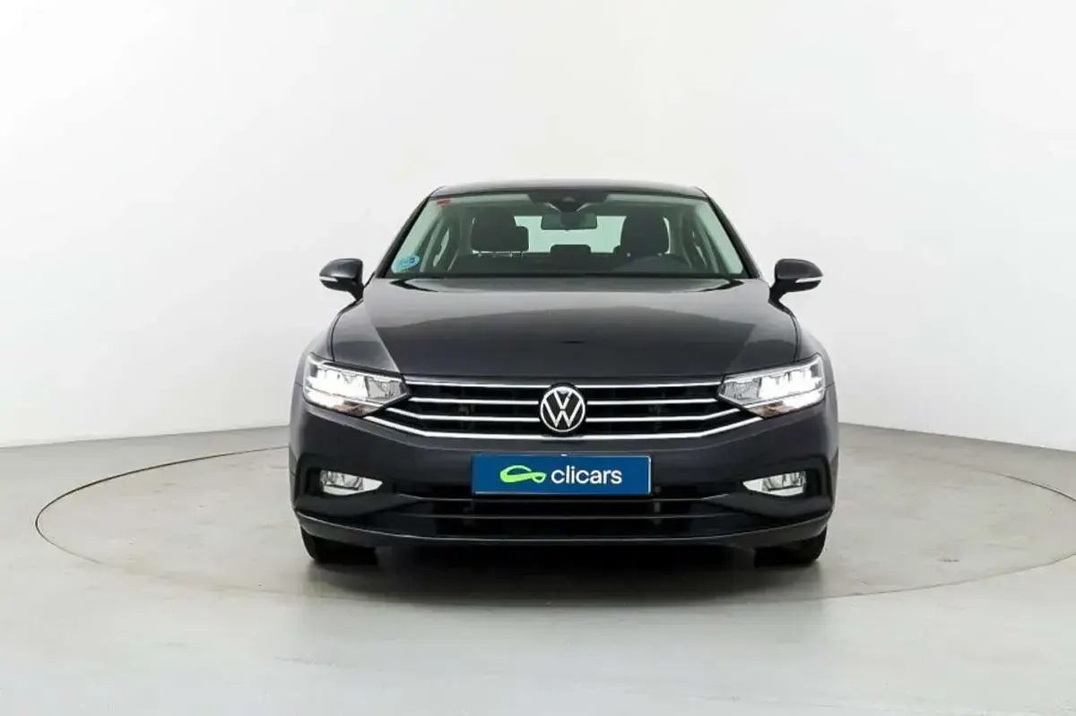 Occasion VW Passat 150 ch (110 kW) 2021 Noir Berline