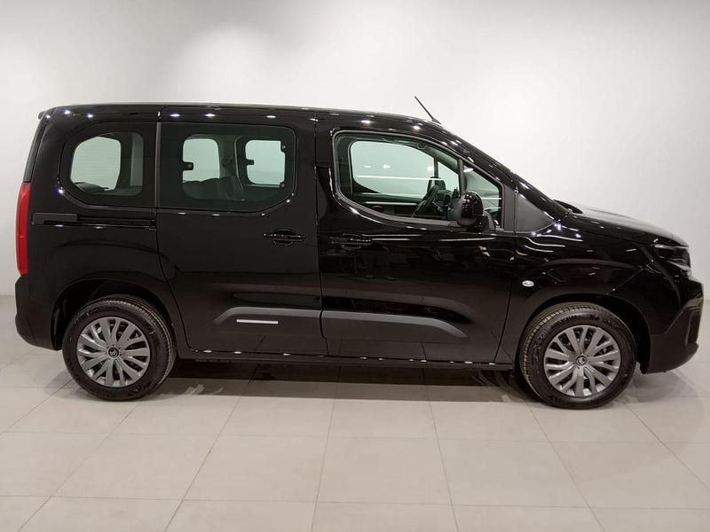 Usado Citroën Berlingo 102 CV (75 kW) 2024 Negro Monovolumen