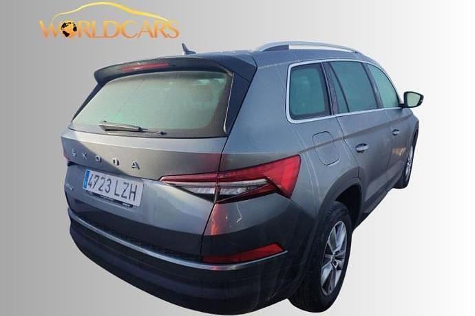 Usado Skoda Kodiaq Ambition 150 CV (110 kW) 2022 SUV