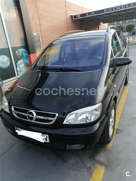 Usado Opel Zafira Elegance 100 CV (73 kW) 2005 Negro Monovolumen
