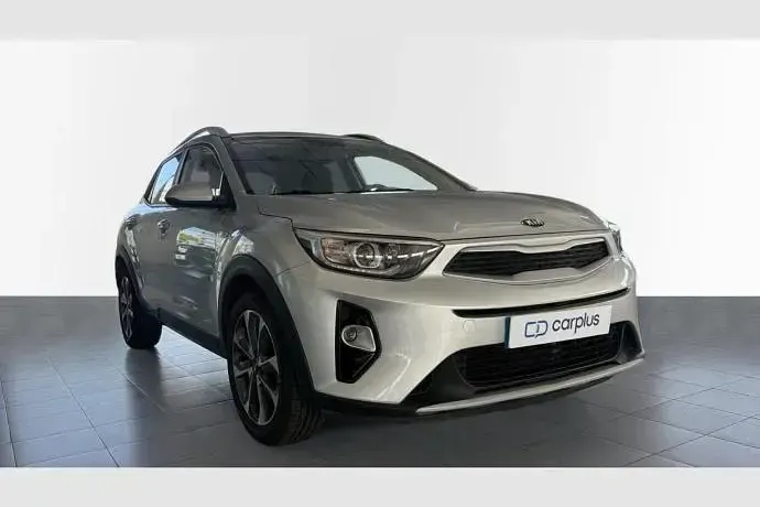Usado Kia Stonic 100 CV (73 kW) 2020 SUV