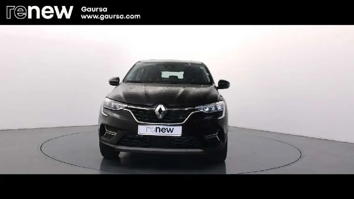 Usado Renault Arkana Intens 140 CV (102 kW) 2022 Negro SUV