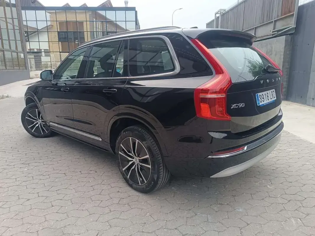 Usado Volvo XC90 Inscription 455 CV (334 kW) 2021 Negro SUV