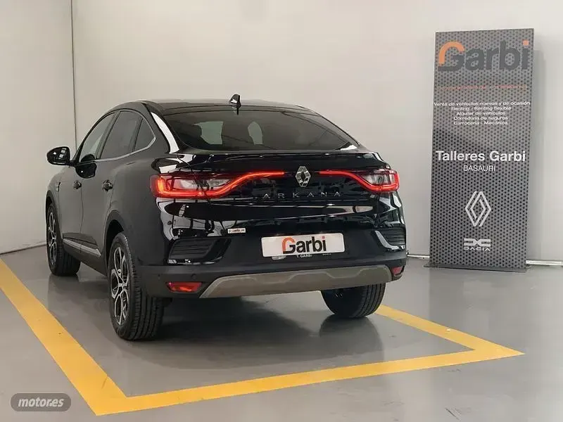 Usado Renault Arkana 2023 Negro SUV