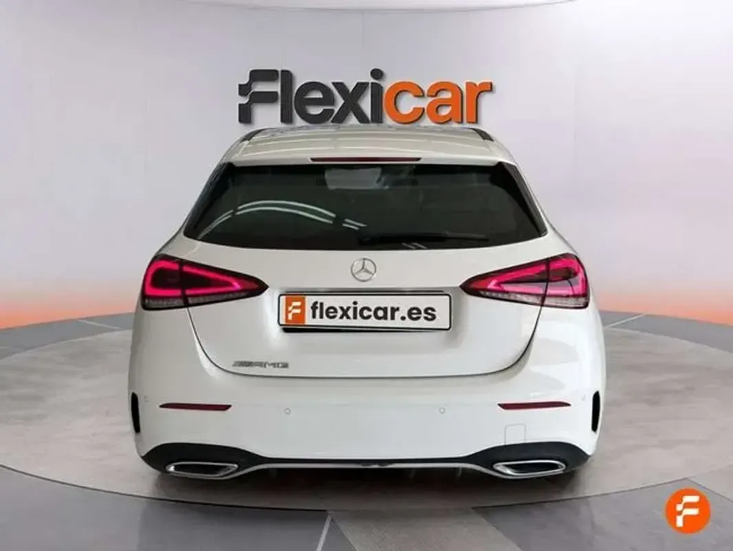 Usado Mercedes A180 136 CV (100 kW) 2019 Blanco Berlina