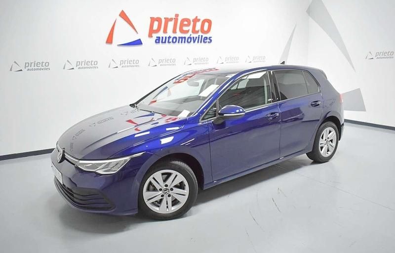 Usado VW Golf VIII Life 116 CV (85 kW) 2021 Azul Utilitario