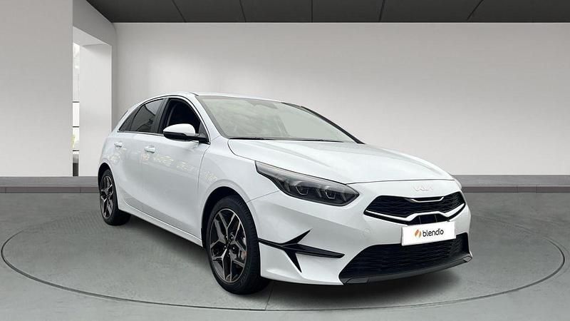 Nuevo Kia Ceed 100 CV (73 kW) 2025 Blanco Utilitario