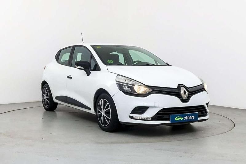Usado Renault Clio IV Life 75 CV (55 kW) 2017 Blanco Utilitario