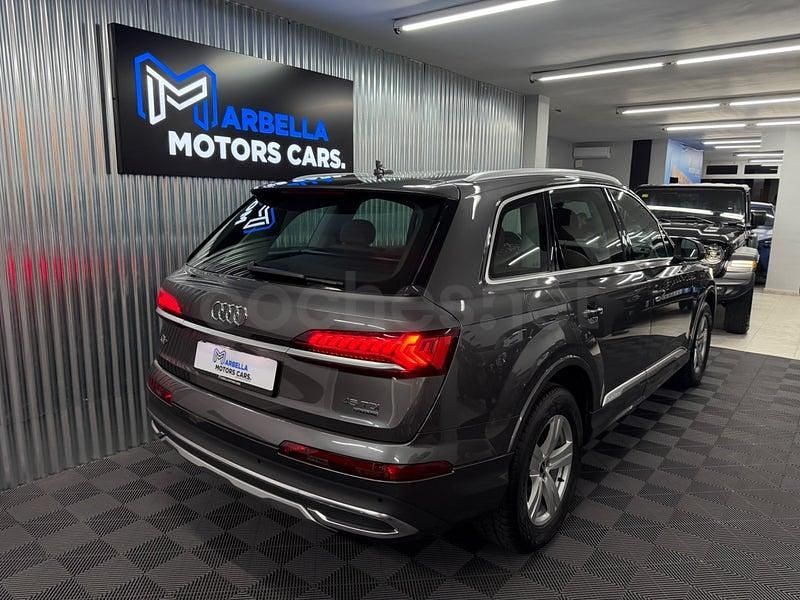 Usado Audi Q7 Comfort 231 CV (169 kW) 2021 Gris / plata SUV
