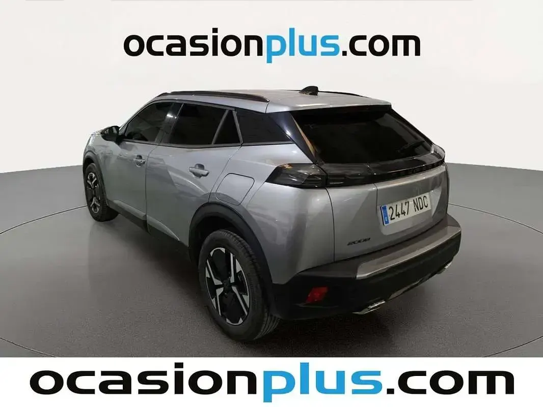 Usado Peugeot 2008 Allure 145 CV (106 kW) 2025 Gris SUV