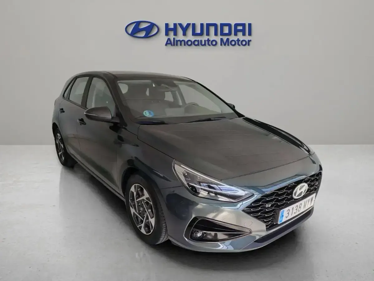 Usado Hyundai i30 99 CV (72 kW) 2025