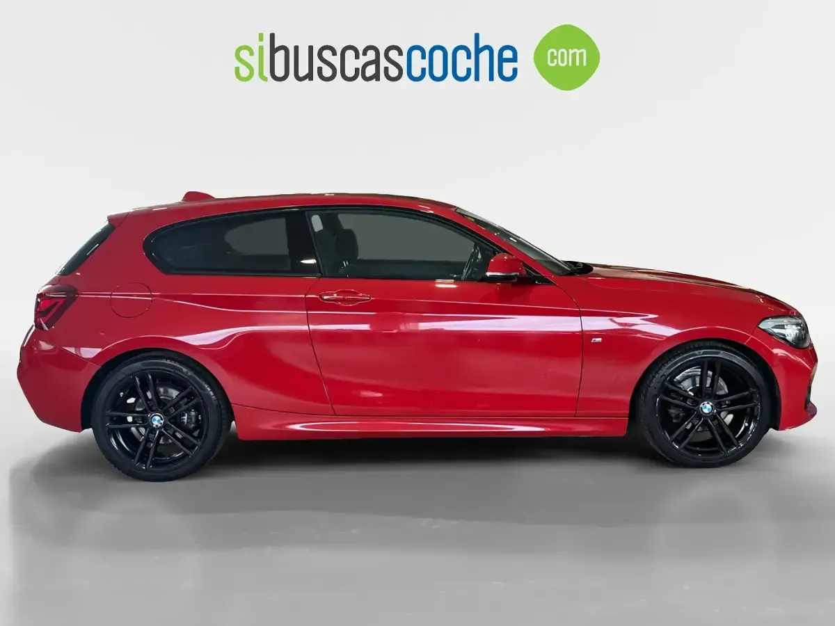 Usado BMW 118 116 CV (85 kW) 2018 Rojo Utilitario