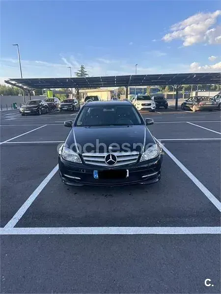 Usado Mercedes C220 Avantgarde 170 CV (125 kW) 2008 Negro Familiar