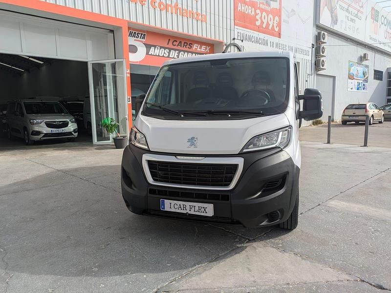 Blanco Usado 2022 Peugeot Boxer S Van | 14.990 € (Un poco caro) - Imagen 1/4