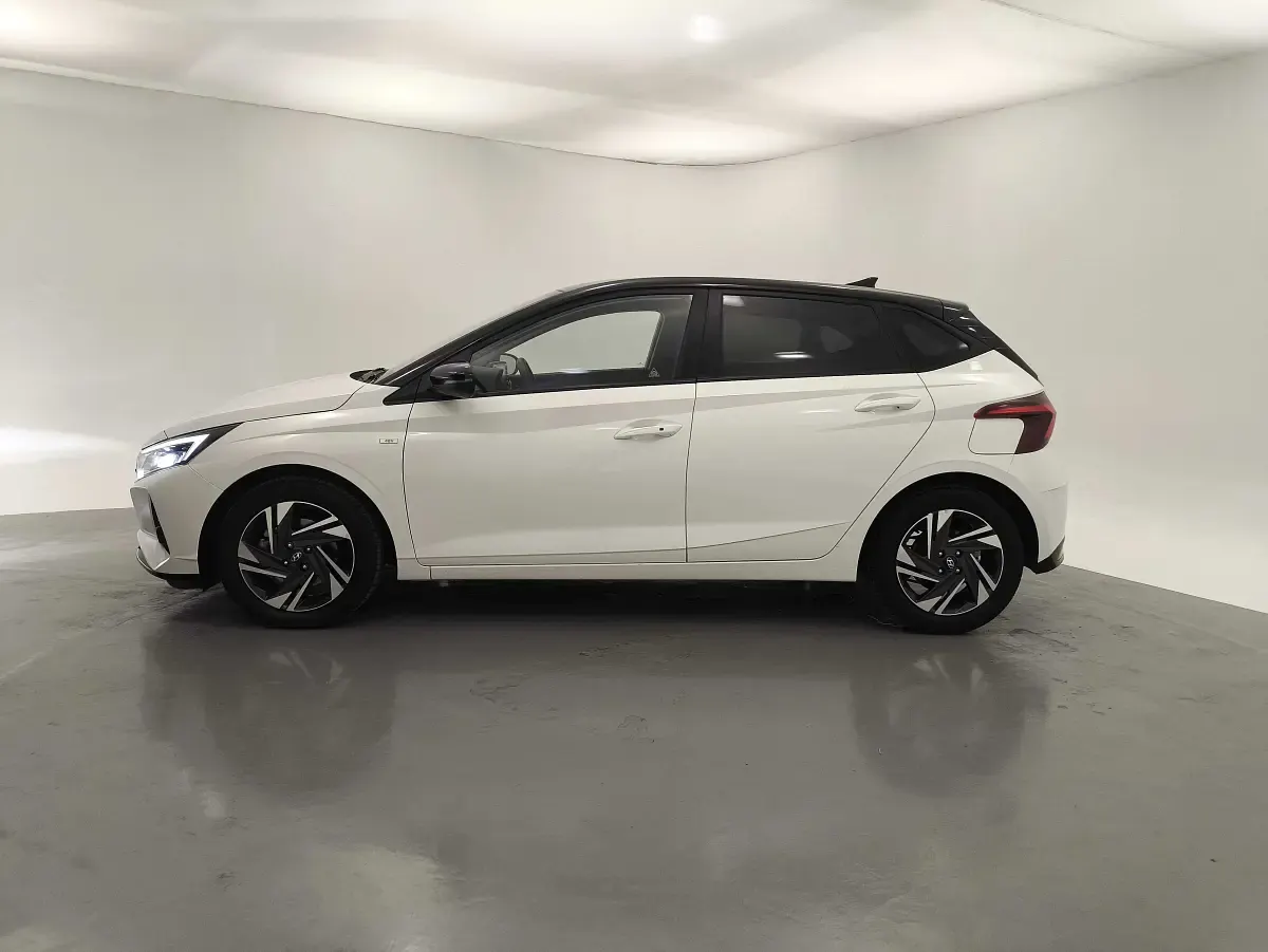 Usado Hyundai i20 99 CV (72 kW) 2022 Utilitario