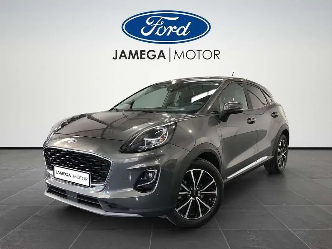 Usado Ford Puma Titanium 120 CV (88 kW) 2022 Gris SUV
