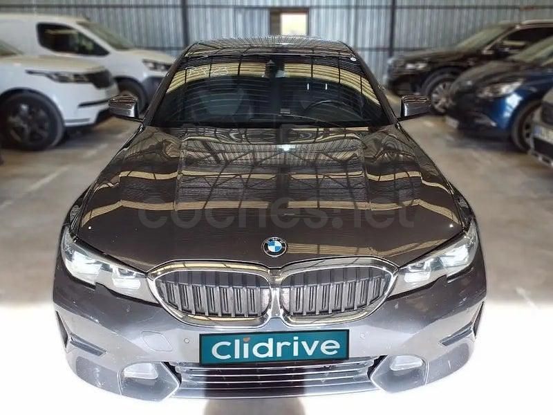 Usado BMW 320e 190 CV (139 kW) 2022 Gris / plata Berlina