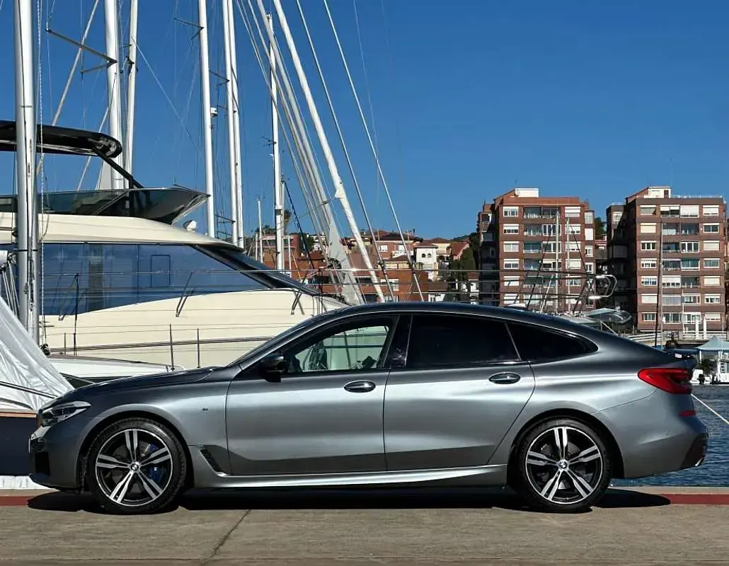 Usado BMW 630 265 CV (194 kW) 2018 Gris / plata Coupe