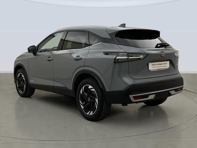 Usado Nissan Qashqai N-Connecta 190 CV (139 kW) 2024 Gris SUV