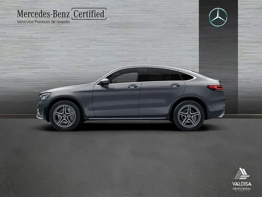Usado Mercedes GLC220 AMG line 194 CV (142 kW) 2020 Gris SUV